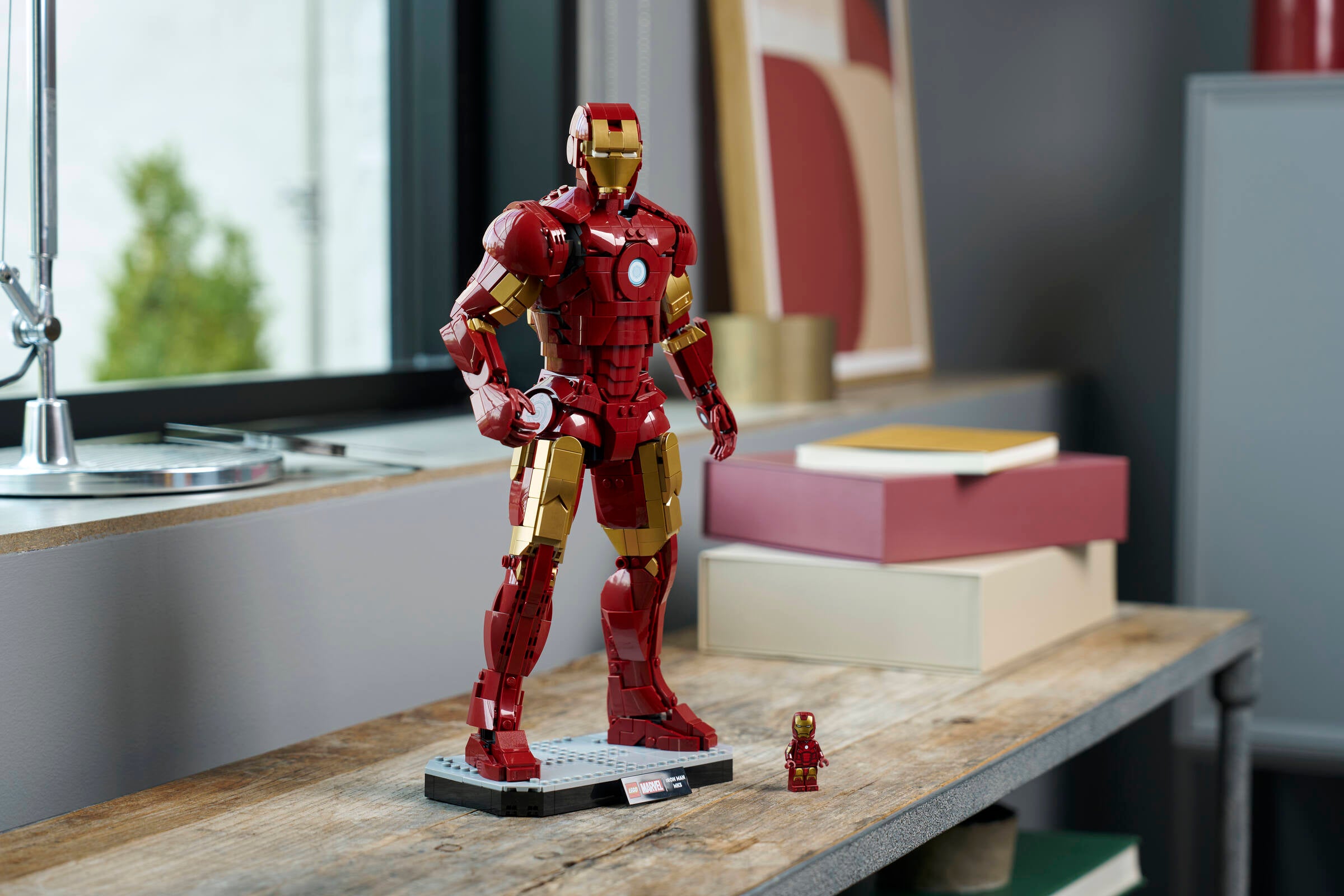 LEGO Iron Man Mark 3 Collectors Edition, UK version