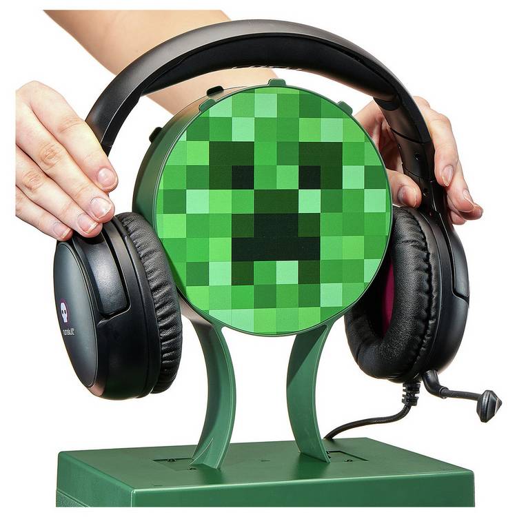 Numskull Minecraft Creeper gaming locker, imported from the UK