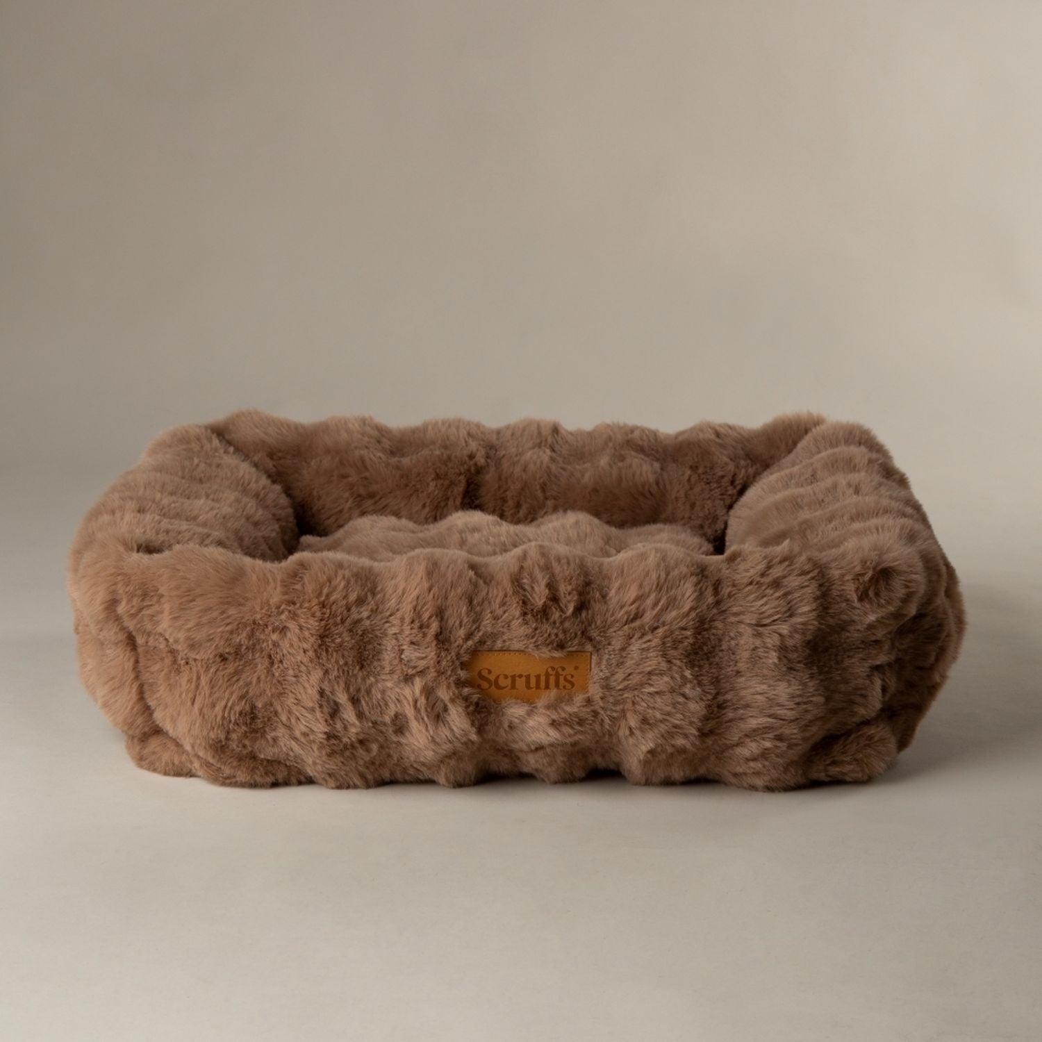 Scruffs dog bed Alpine Taupe Medium, imported from the UK