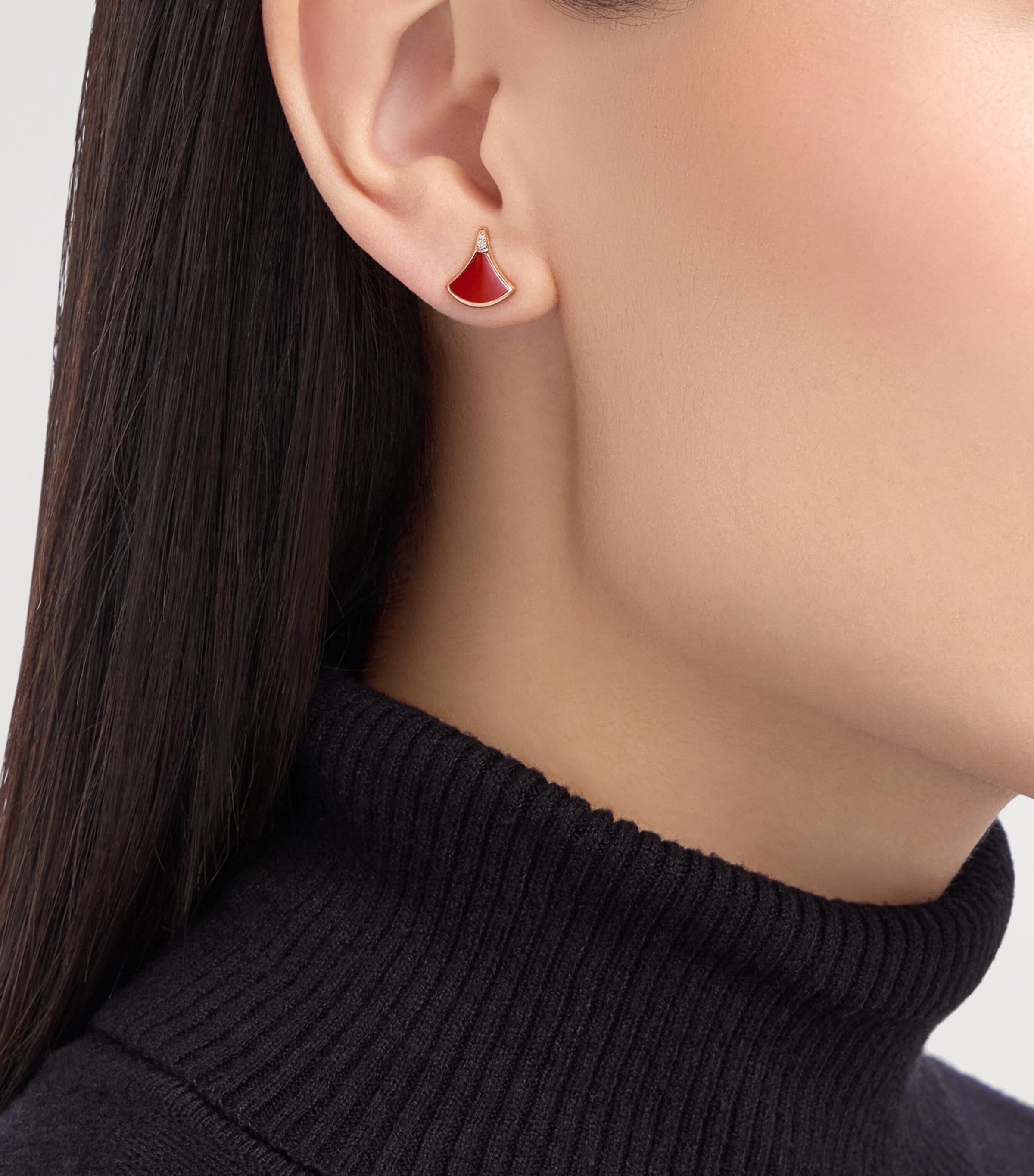 Bvlgari Divas Dream earring rose gold carnelian diamonds (British brand)