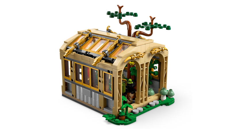 LEGO Hogwarts Herbology Class 390 piece set, UK version