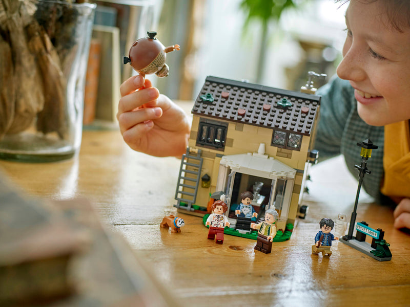 LEGO Harry Potter Privet Drive building set, UK version