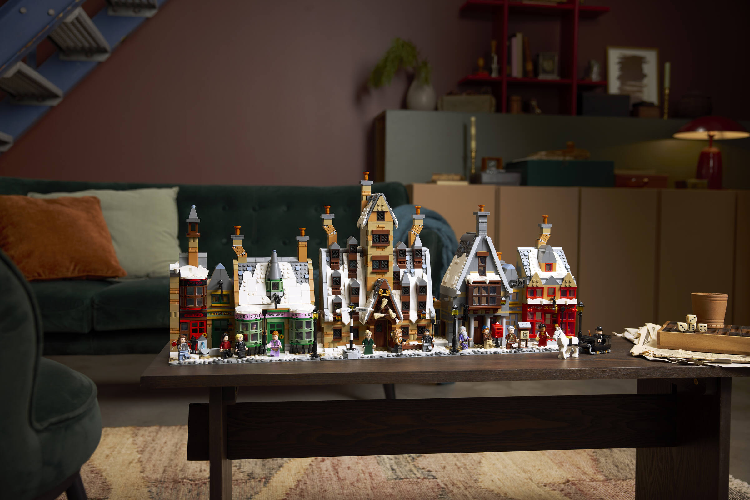 LEGO Harry Potter Hogsmeade Village Collectors Edition 3228 pieces, UK version