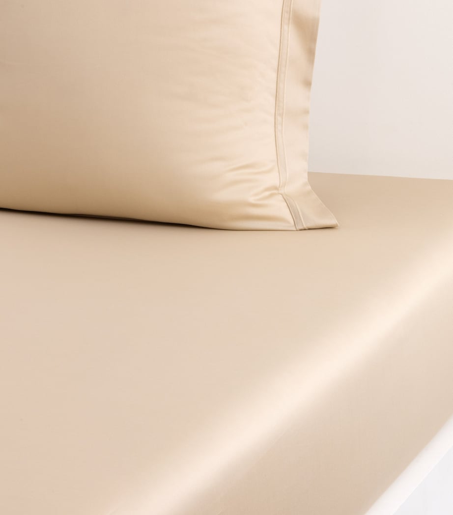 Yves Delorme Triomphe super king fitted sheet 180x200cm, UK version