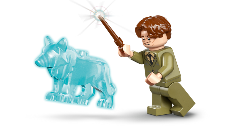LEGO Hogwarts Hospital Wing building set 907 pieces - British product