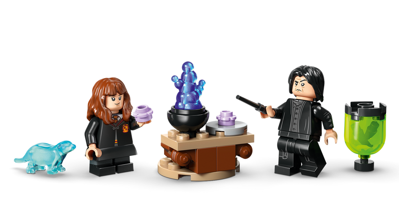 LEGO Harry Potter Secret Potions Classroom cauldron set 652 pieces (British brand)