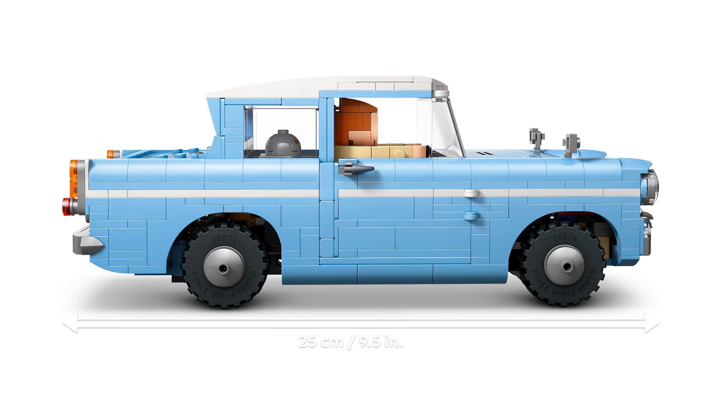 LEGO building set Enchanted Flying Ford Anglia 868 pieces, imported from the UK
