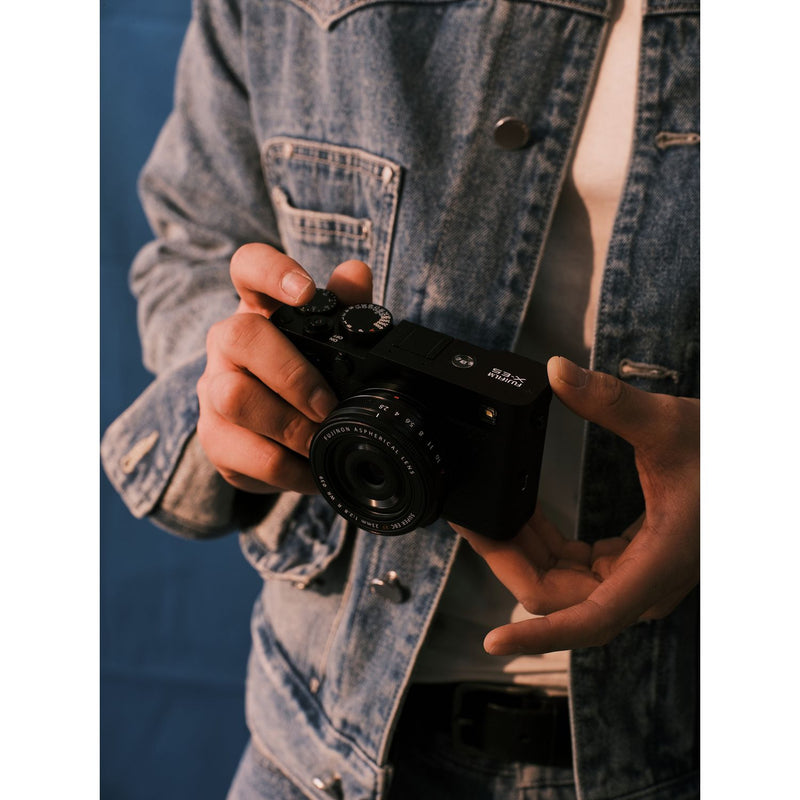 Fujifilm X-E5 mirrorless camera with XF23mm lens, black, UK version