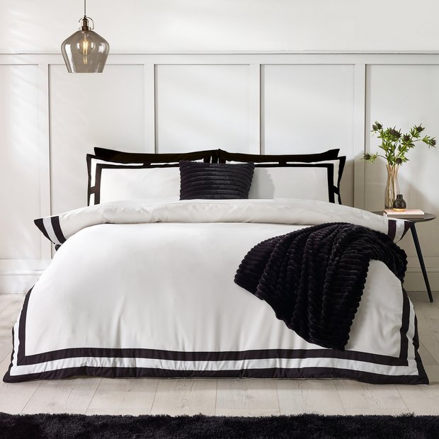 Catherine Lansfield cream bedding set double, UK version