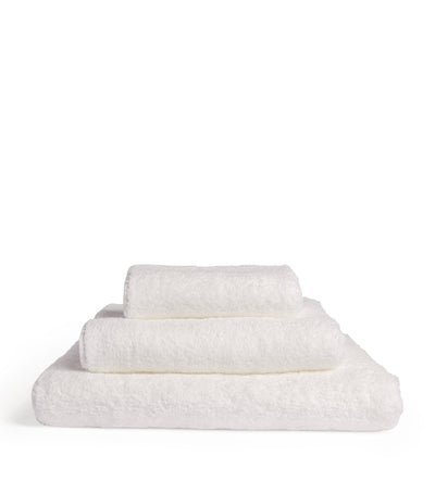 Harrods Uchino Zero Twist Bath Towel (70cm x 140cm)- Buy online at McGrocer