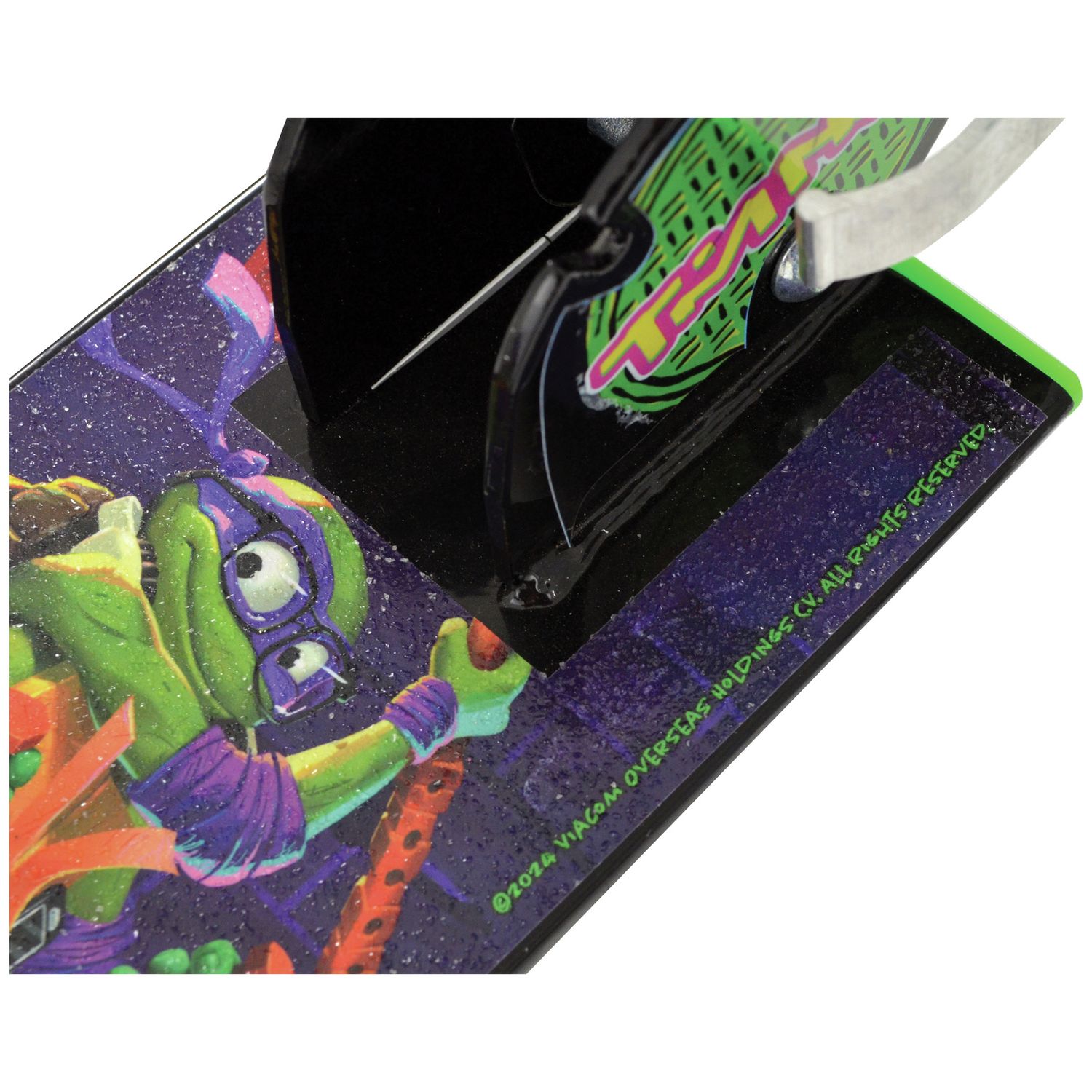 Turtles kids foldable scooter with light up wheels, imported from the UK