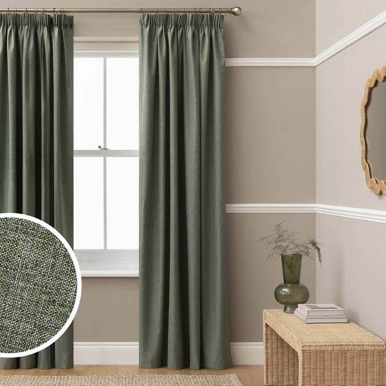 Habitat blackout curtains green 117x137cm - British product