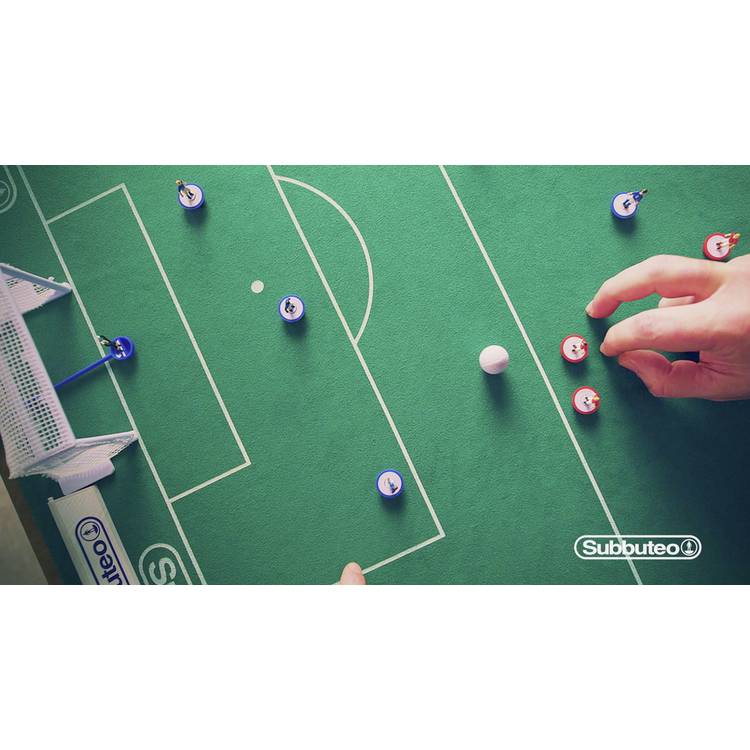 Subbuteo football game set including players and goals (British brand)