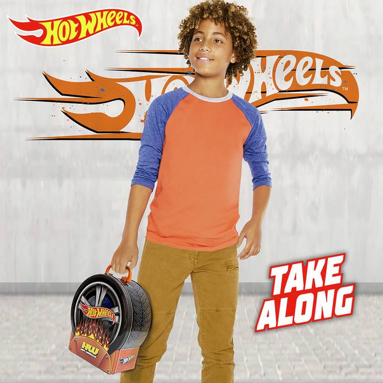 Hot Wheels Fire Wheel garage metal car case (British brand)