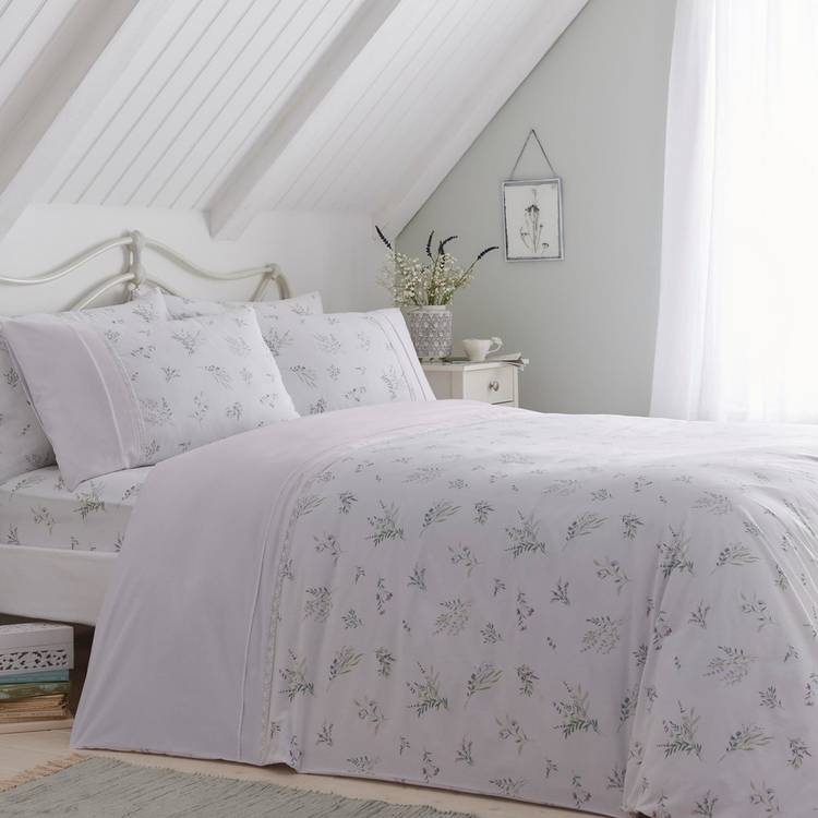 Dreams & Drapes Chloe Lilac bedding set double, imported from the UK