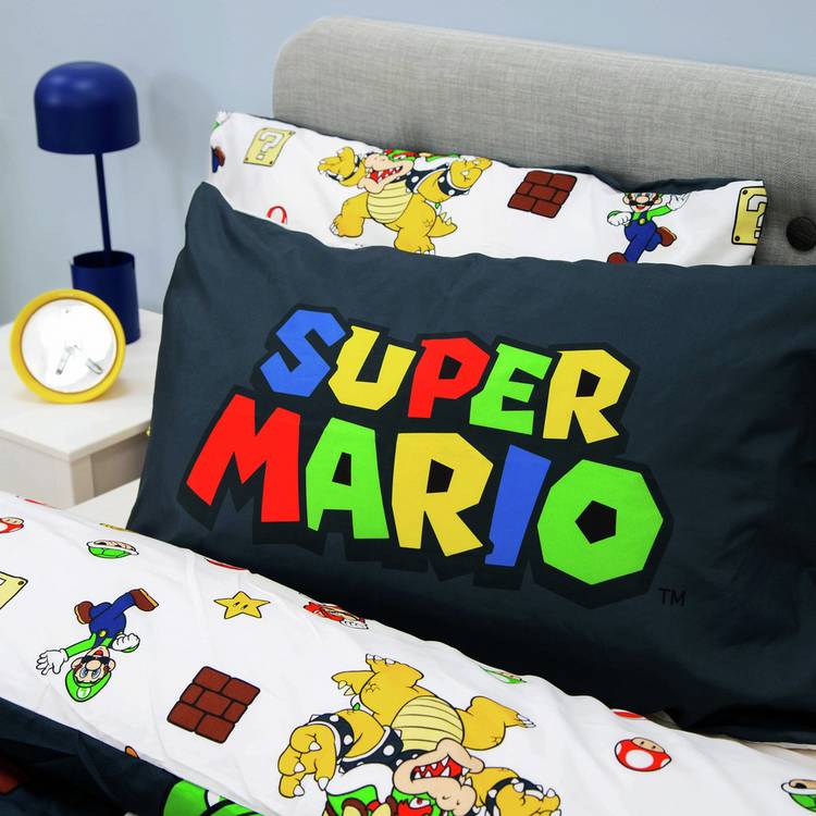 Nintendo Super Mario bedding set black and white double (British brand)