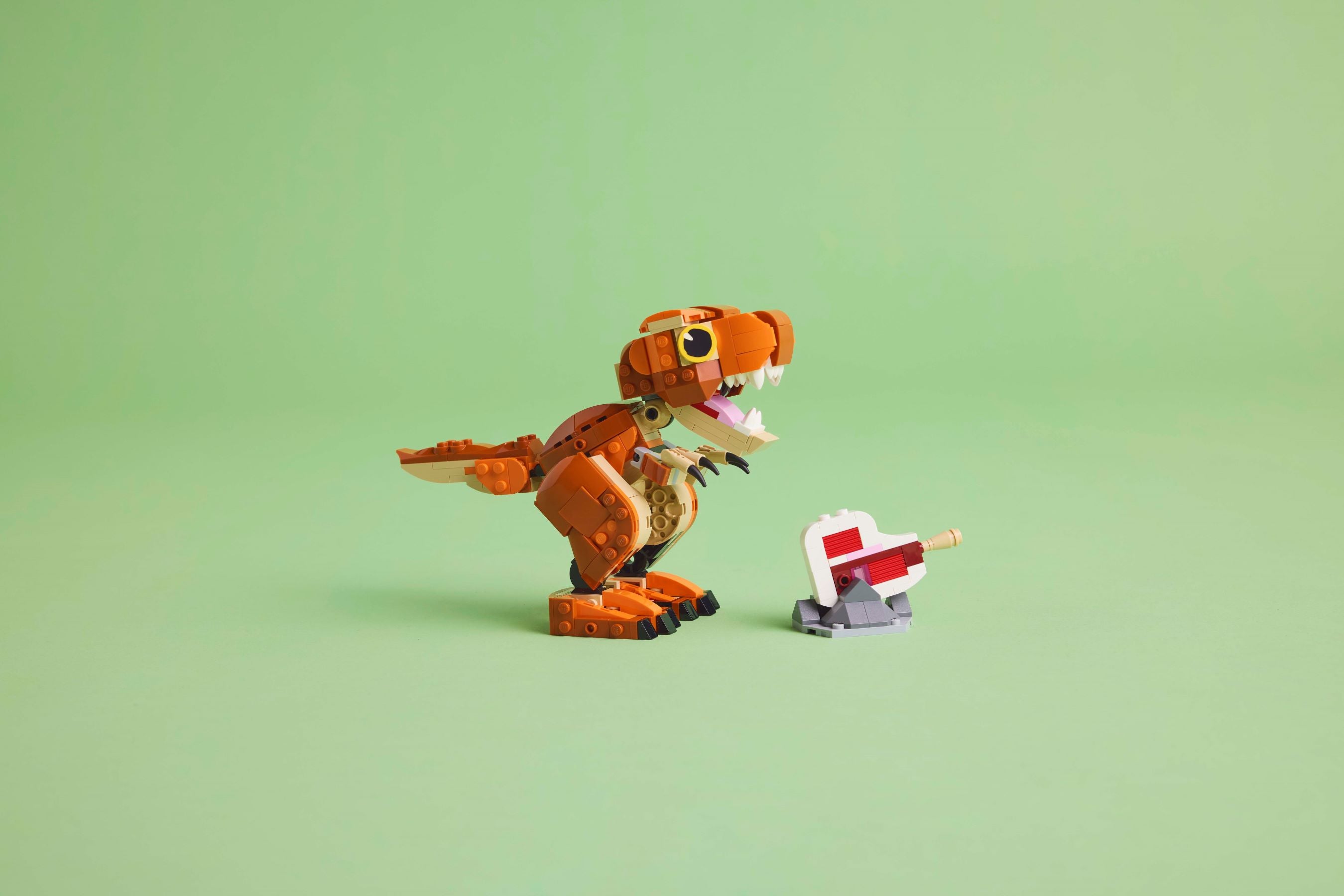LEGO Jurassic World Little Eatie T rex, imported from the UK