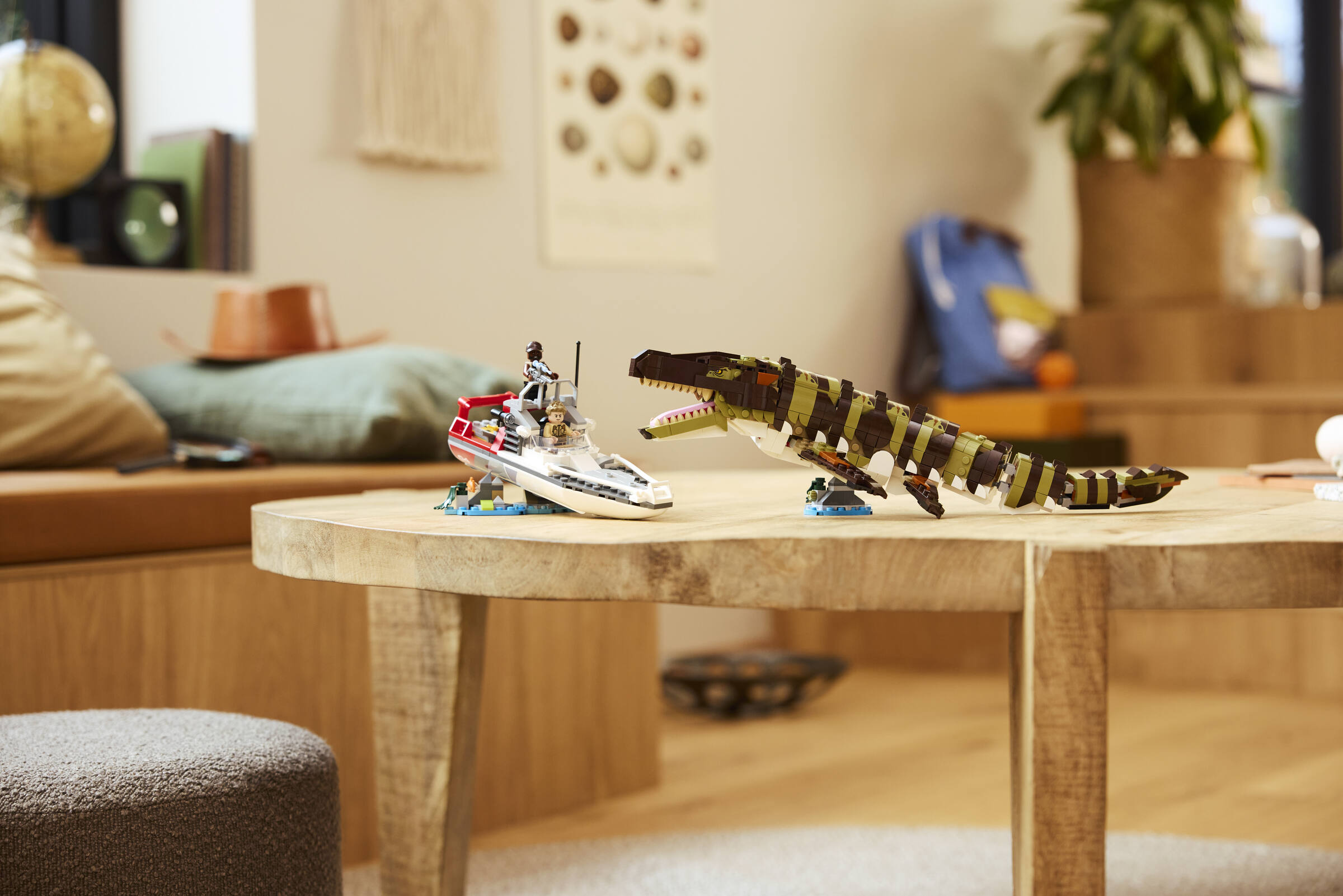 Lego Jurassic World Mosasaurus Boat Mission - British product