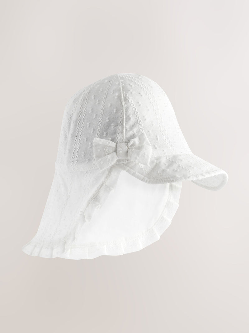 White legionnaire baby hat, UK version