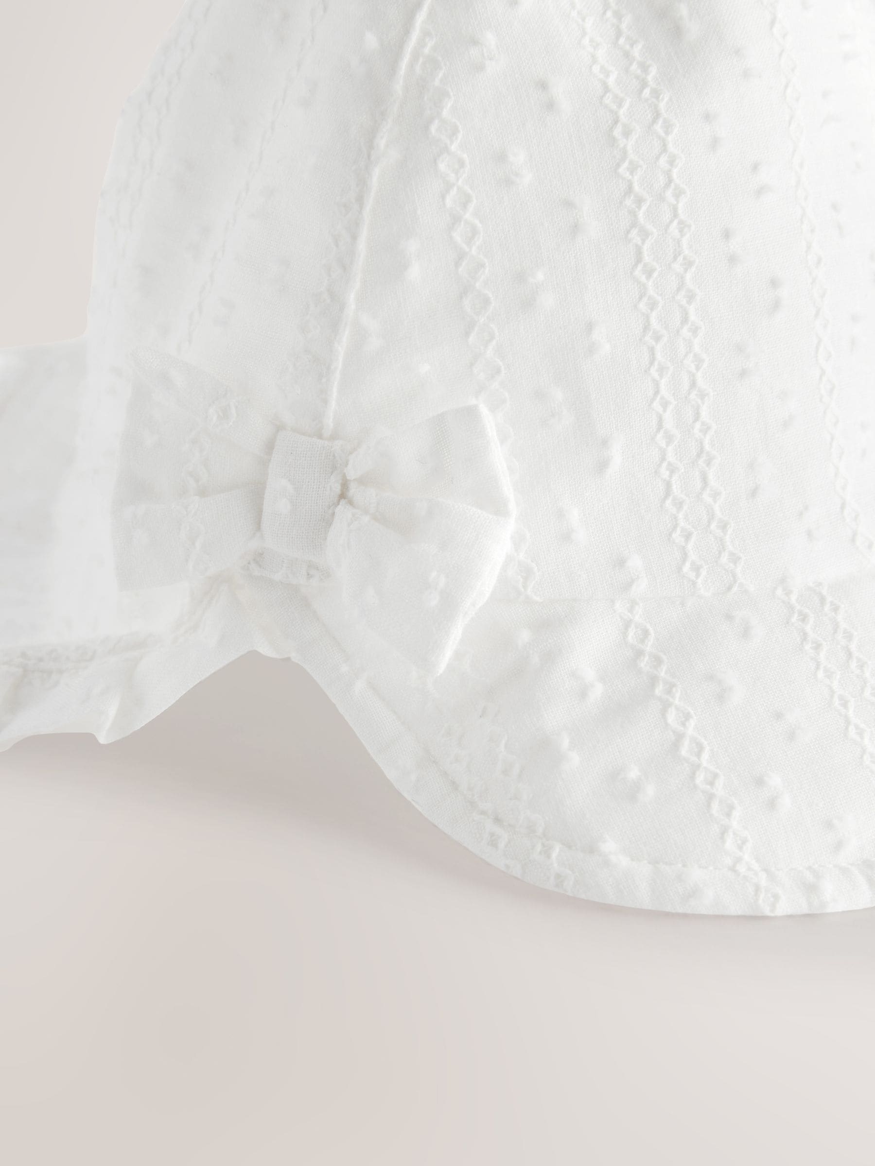White legionnaire baby hat, UK version