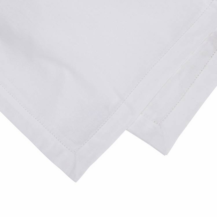 Habitat white cotton tablecloth 240x180cm, imported from the UK