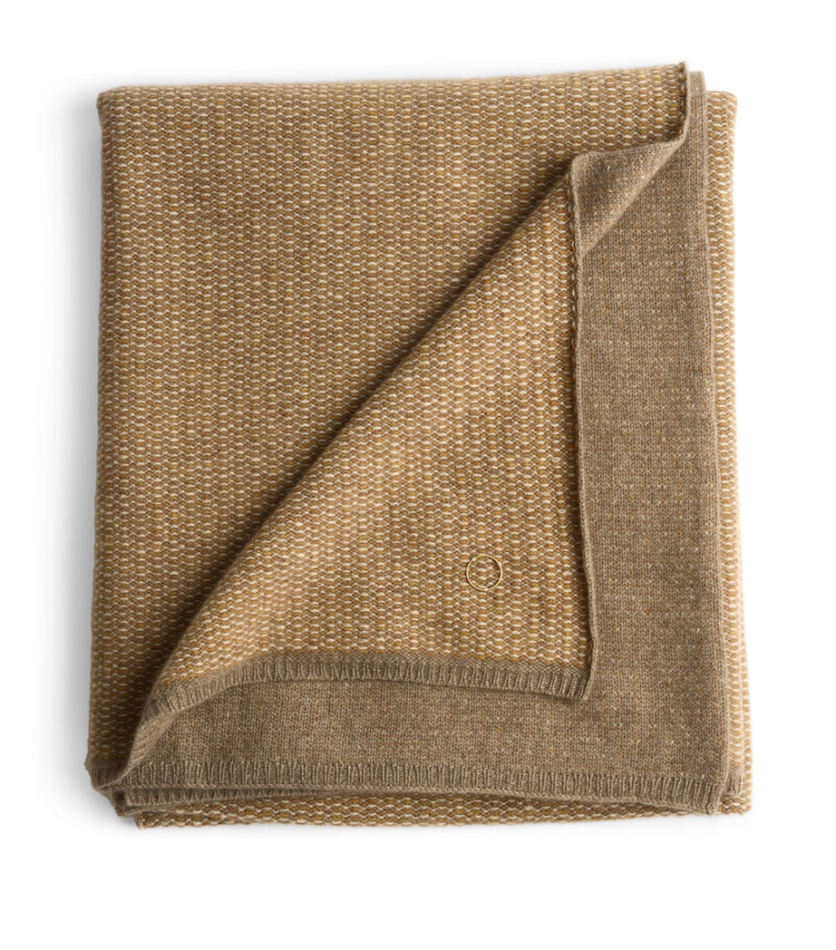 Oyuna cashmere Quadro throw 180x120cm, imported from the UK