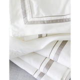 The White Company Cavendish emperor flat sheet 320x290cm - British product