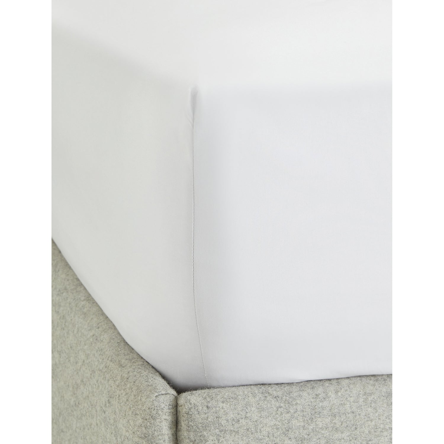 The White Company Row Cord fitted sheet (British brand)