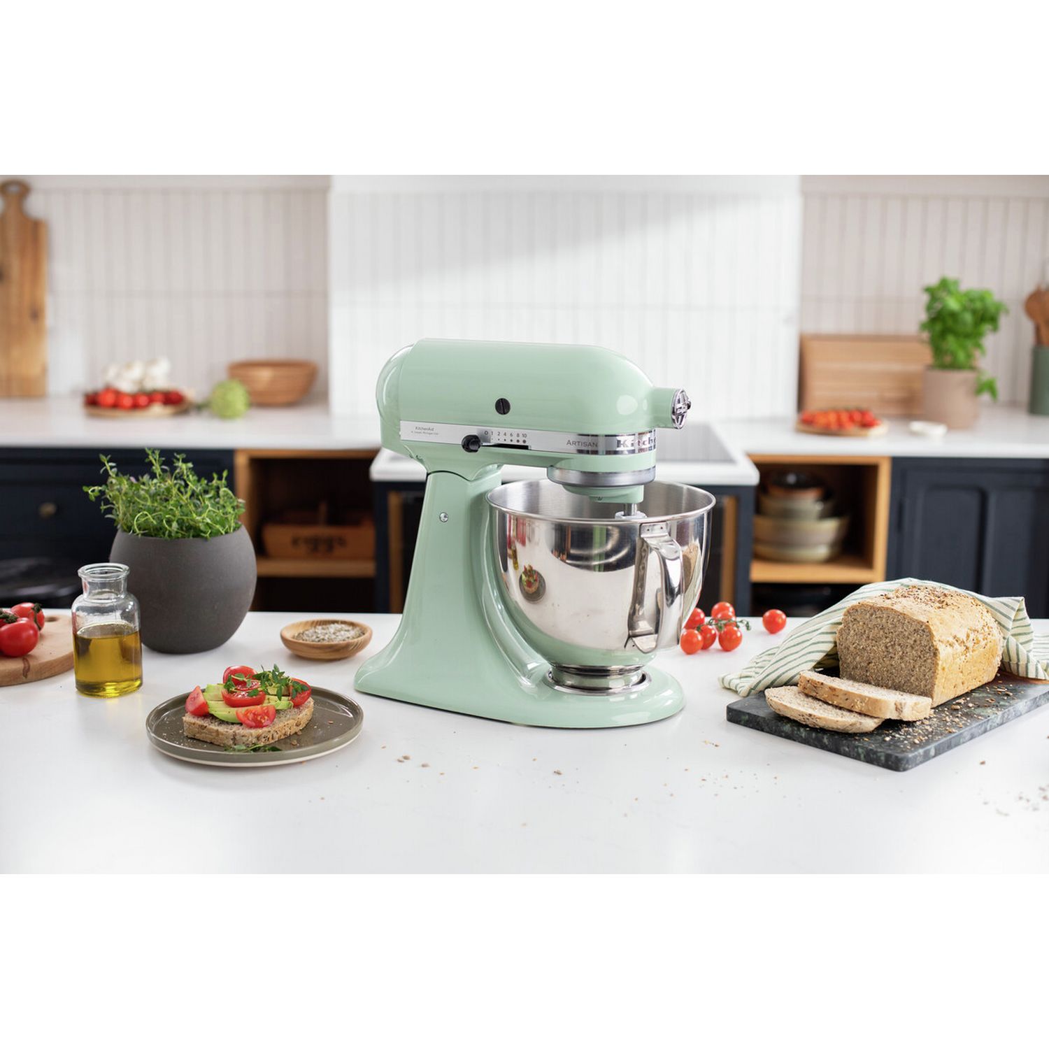 KitchenAid stand mixer pistachio 4.8L, imported from the UK