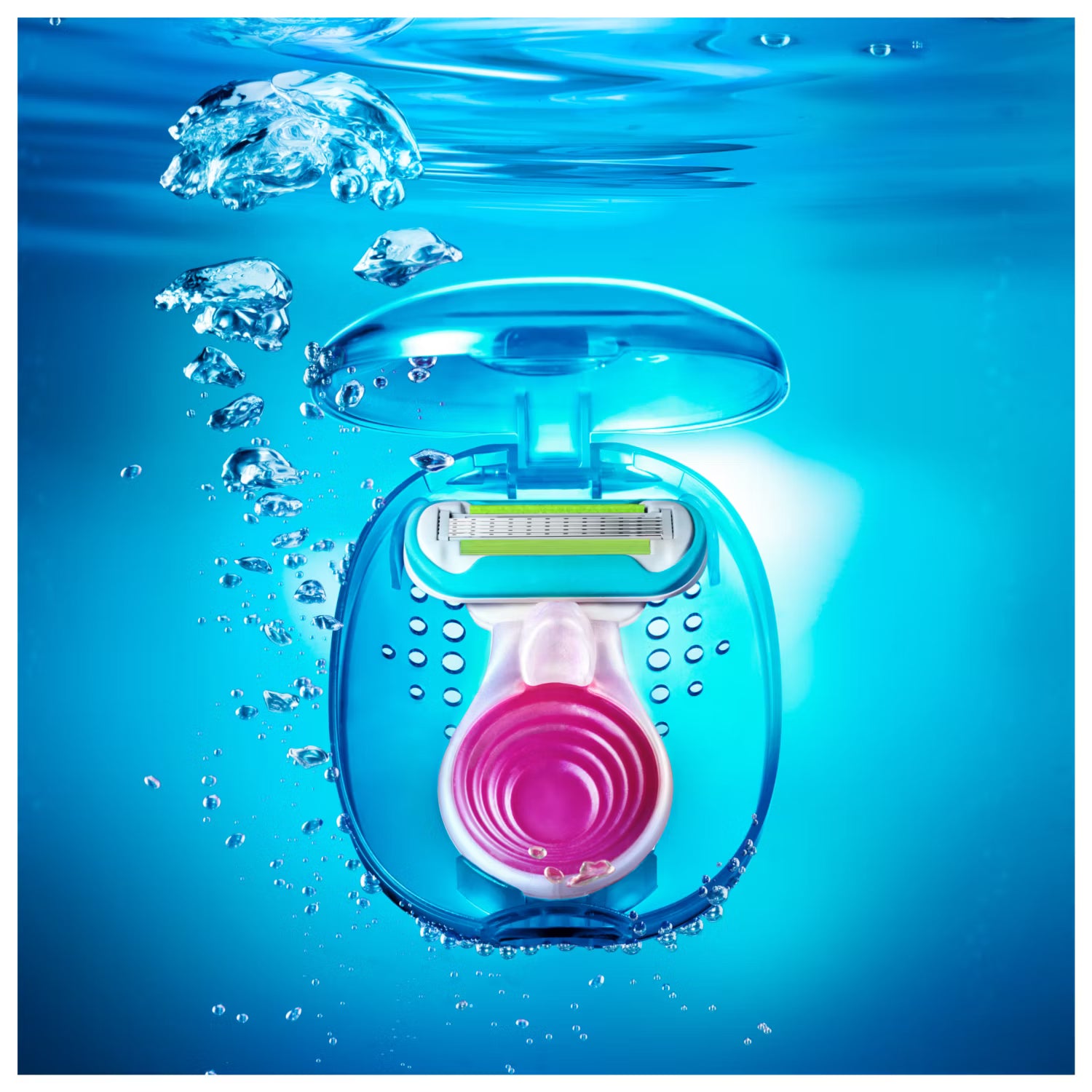 Venus Snap Extra Smooth Sensitive Women's Razor, UK version