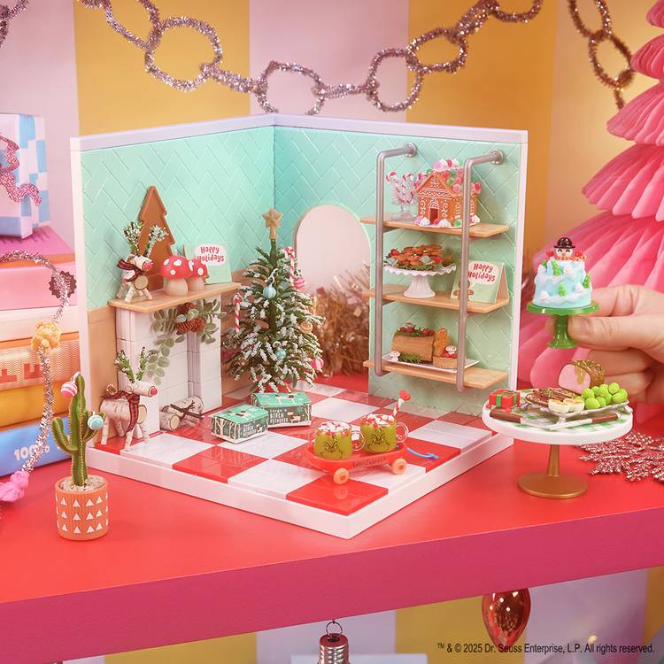 MGA Miniverse Make It Mini Holiday resin craft toy (British brand)