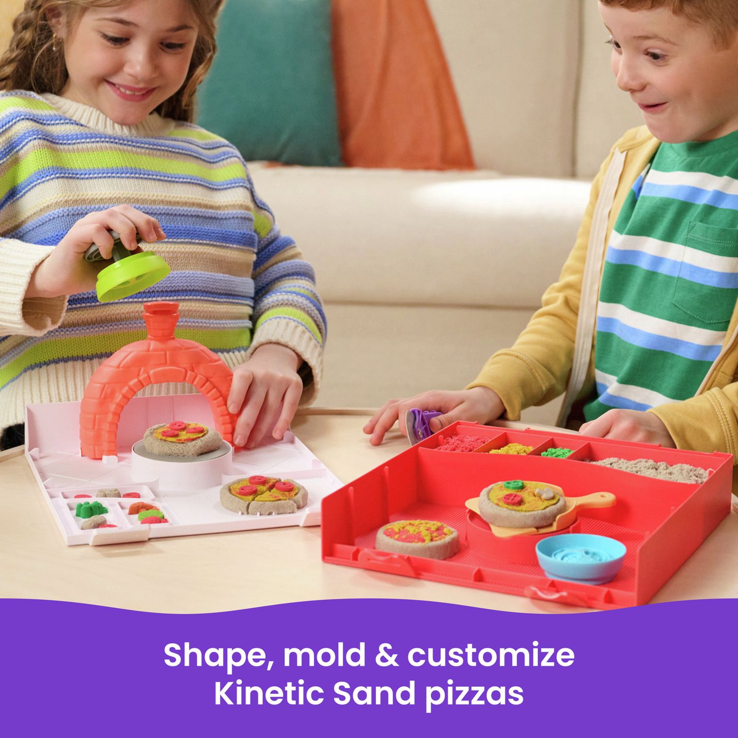 Kinetic Sand Squishpizza playset with 452g sand and tools (British brand)