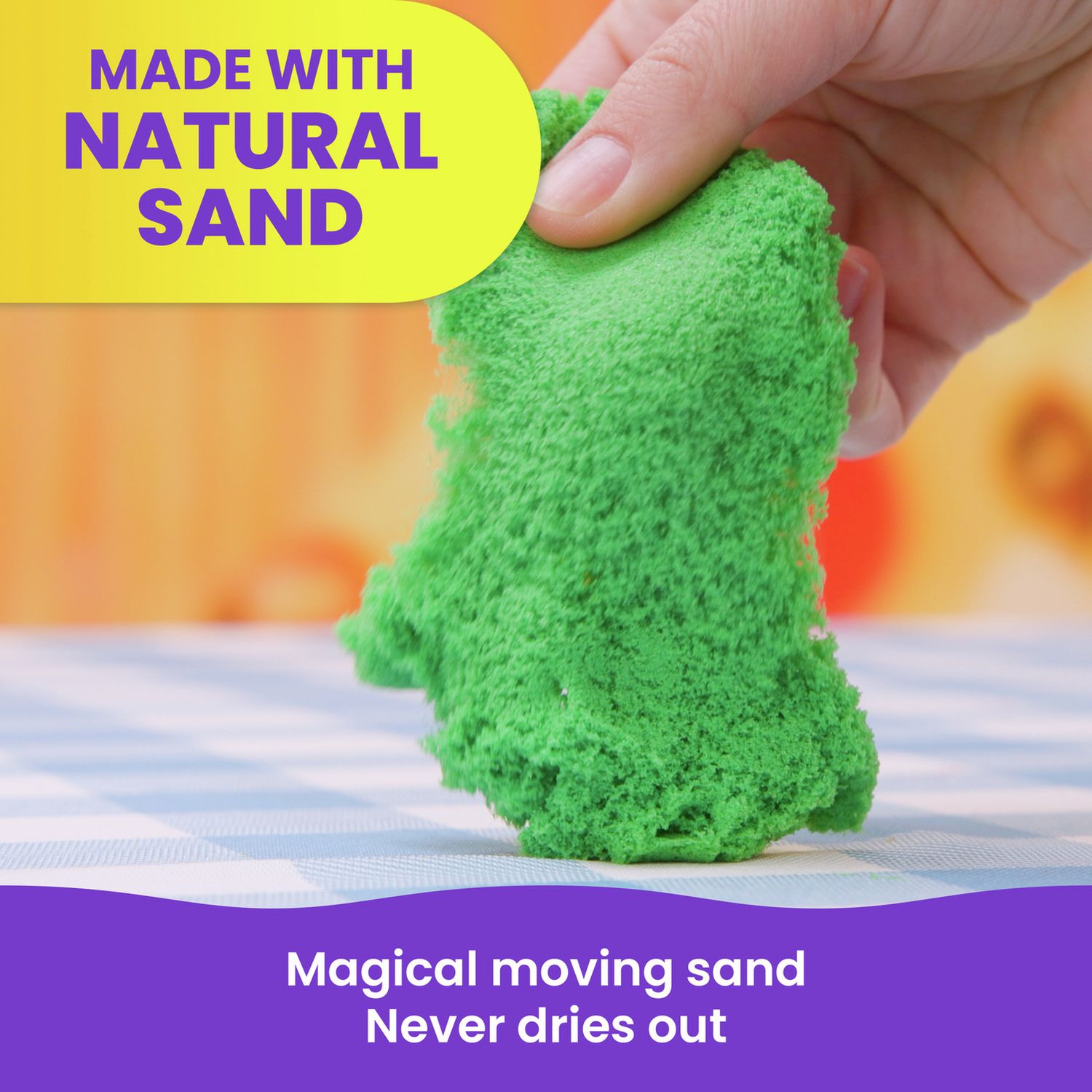 Kinetic Sand Squishpizza playset with 452g sand and tools (British brand)