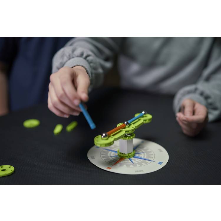 Geomag Mechanics Gravity Compass 35 pieces, imported from the UK
