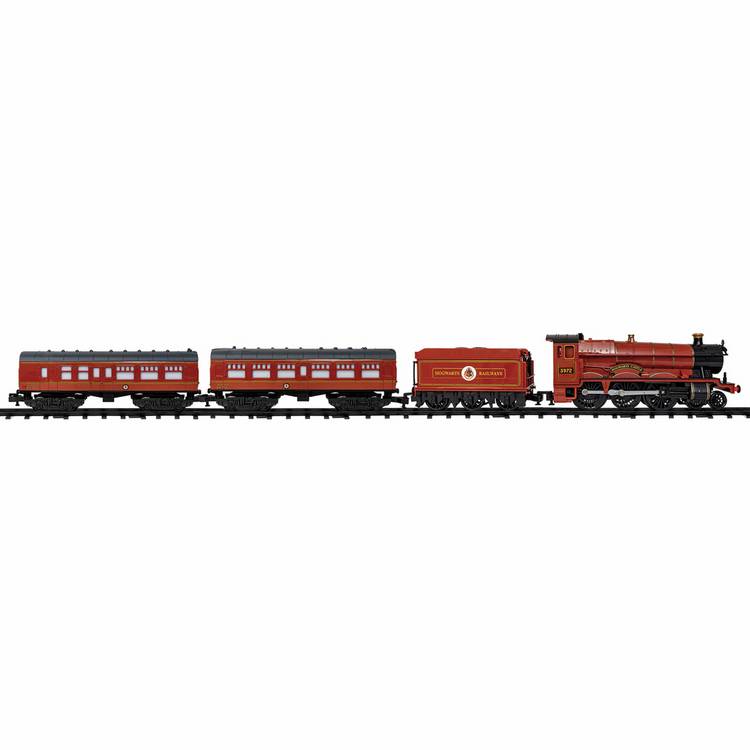 Lionel Hogwarts remote controlled train set 37 pieces, imported from the UK