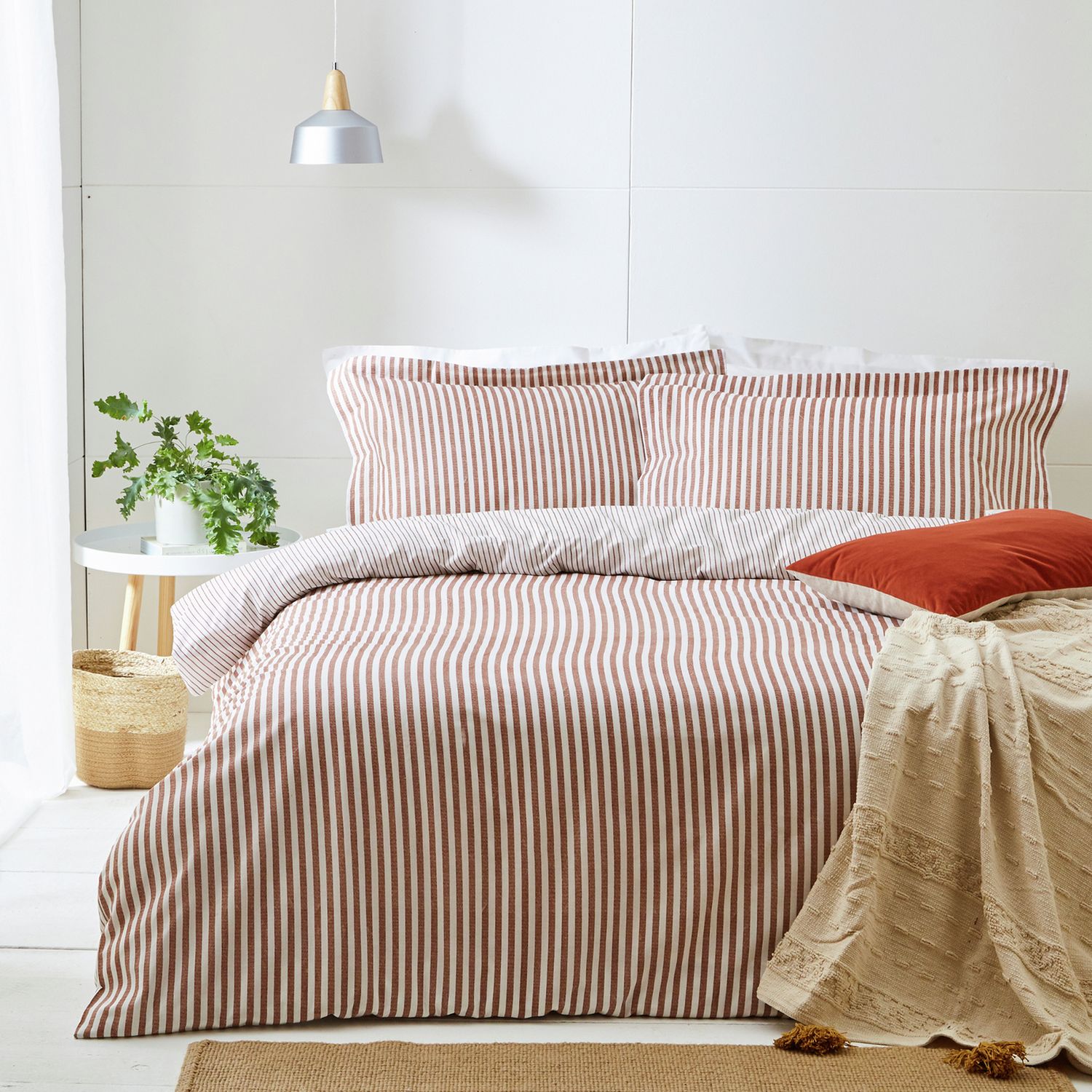 Yard Hebden Cotton Stripe Pecan Bedding Set - Super king