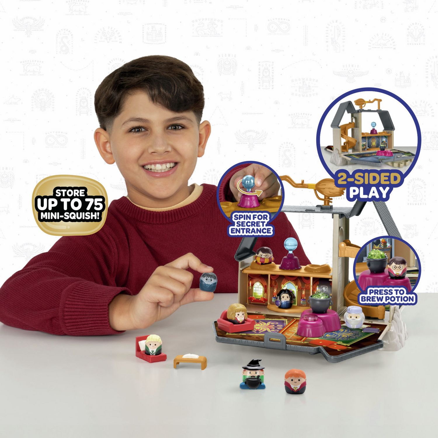 Squish-a-longs Harry Potter Hogwarts Castle playset with 4 mini characters, UK version