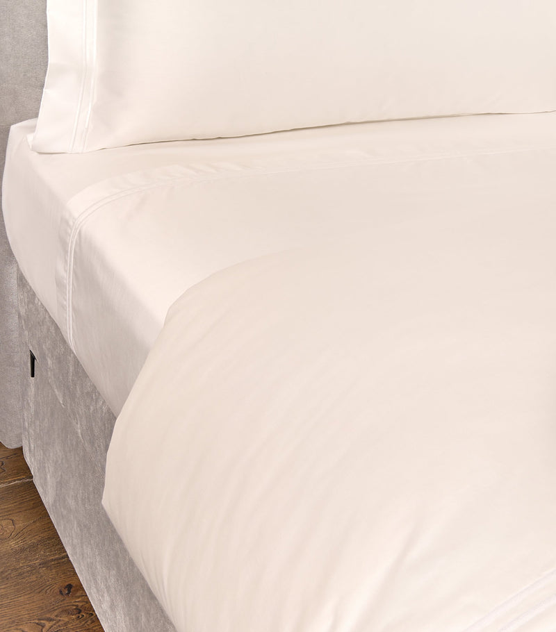 Harrods of London Oxford pillowcase pair 50cm x 75cm, UK version