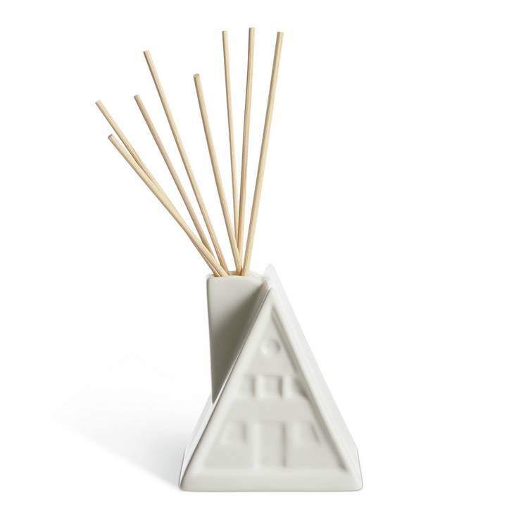 Habitat Under the Mistletoe reed diffuser 150ml, UK version