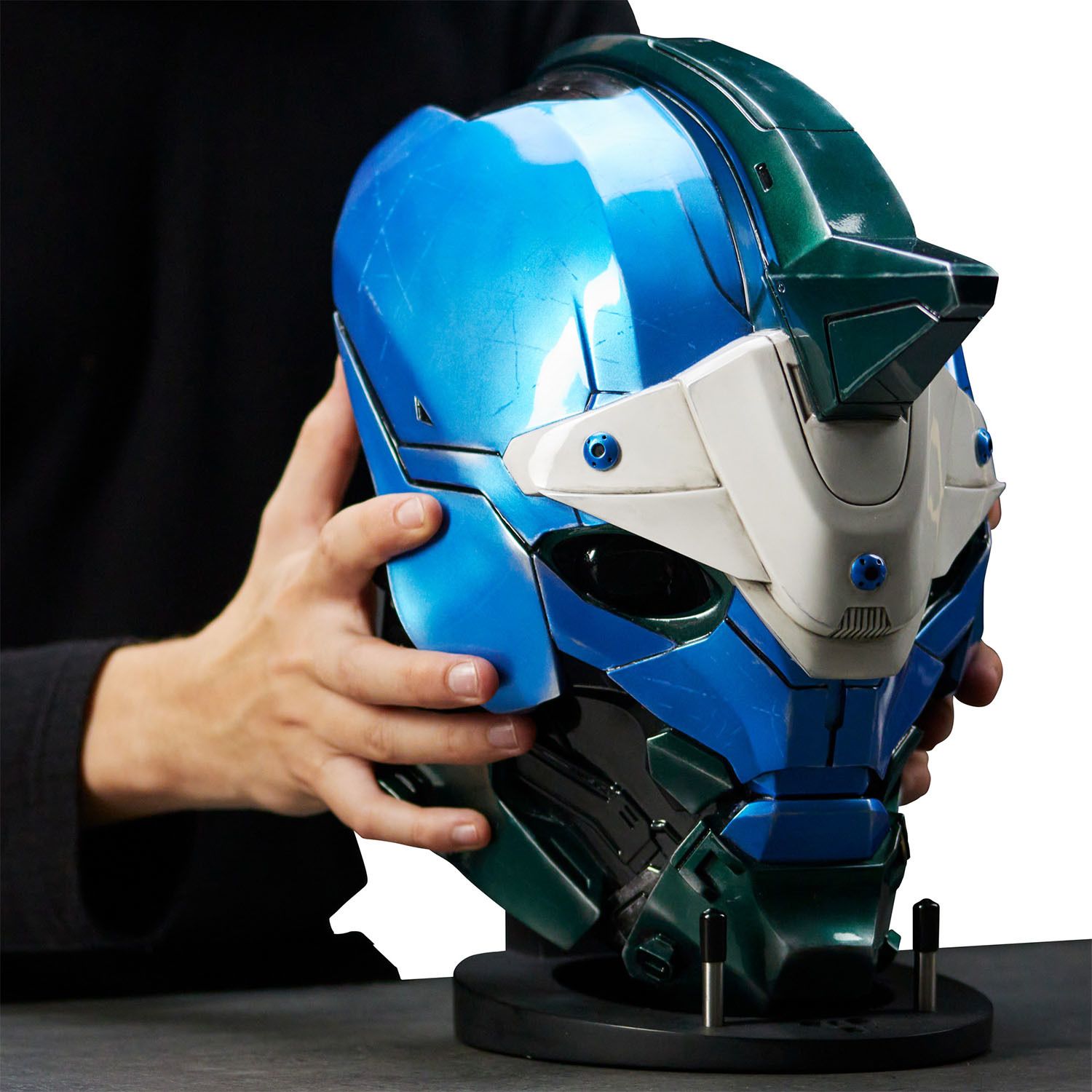 Numskull Cayde-6 premium cosplay helmet - British product