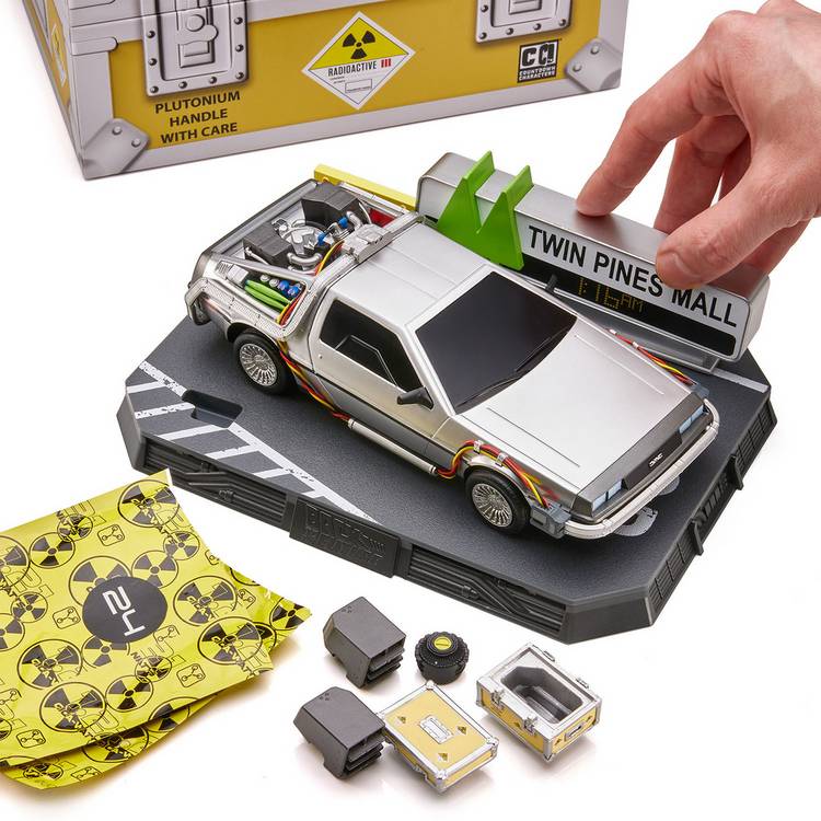 Numskull BTTF DeLorean model kit countdown character - British product