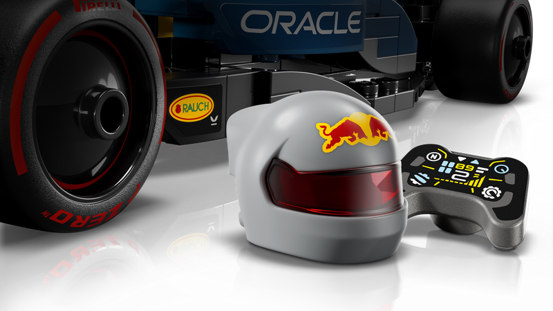 LEGO Oracle Red Bull F1 Model 251 Pieces, imported from the UK