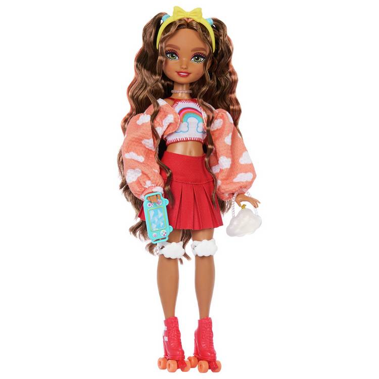 Barbie Dream Besties Teresa roller skating fashion doll 32cm (British brand)