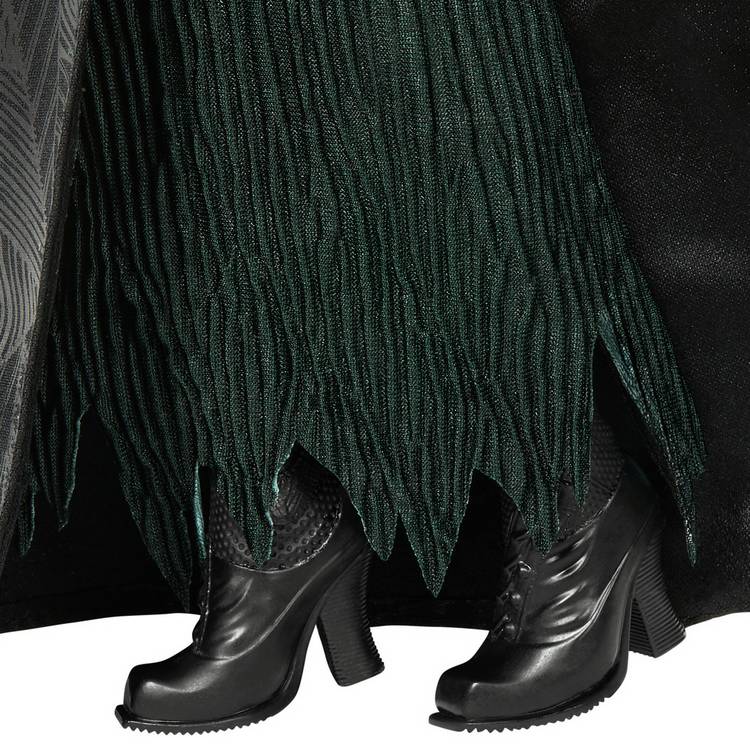 Mattel Wicked Elphaba fashion doll with accessories, UK version