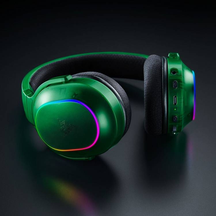 Razer Barracuda X Chroma wireless gaming headset green - British product
