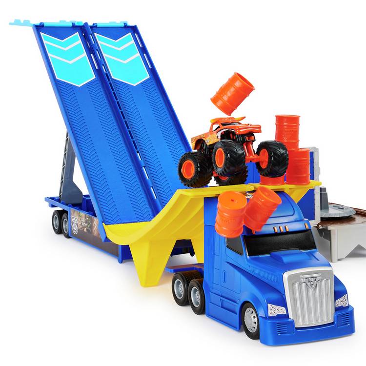 Monster Jam transforming hauler playset with El Toro Loco die-cast truck (British brand)