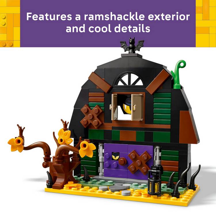 LEGO Halloween Barn 205 pieces 5.5in high, imported from the UK
