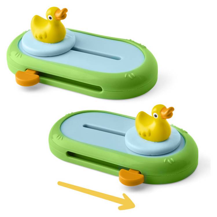 Peppa Pig toy set featuring Peppa and Evie in duck outfits - British product