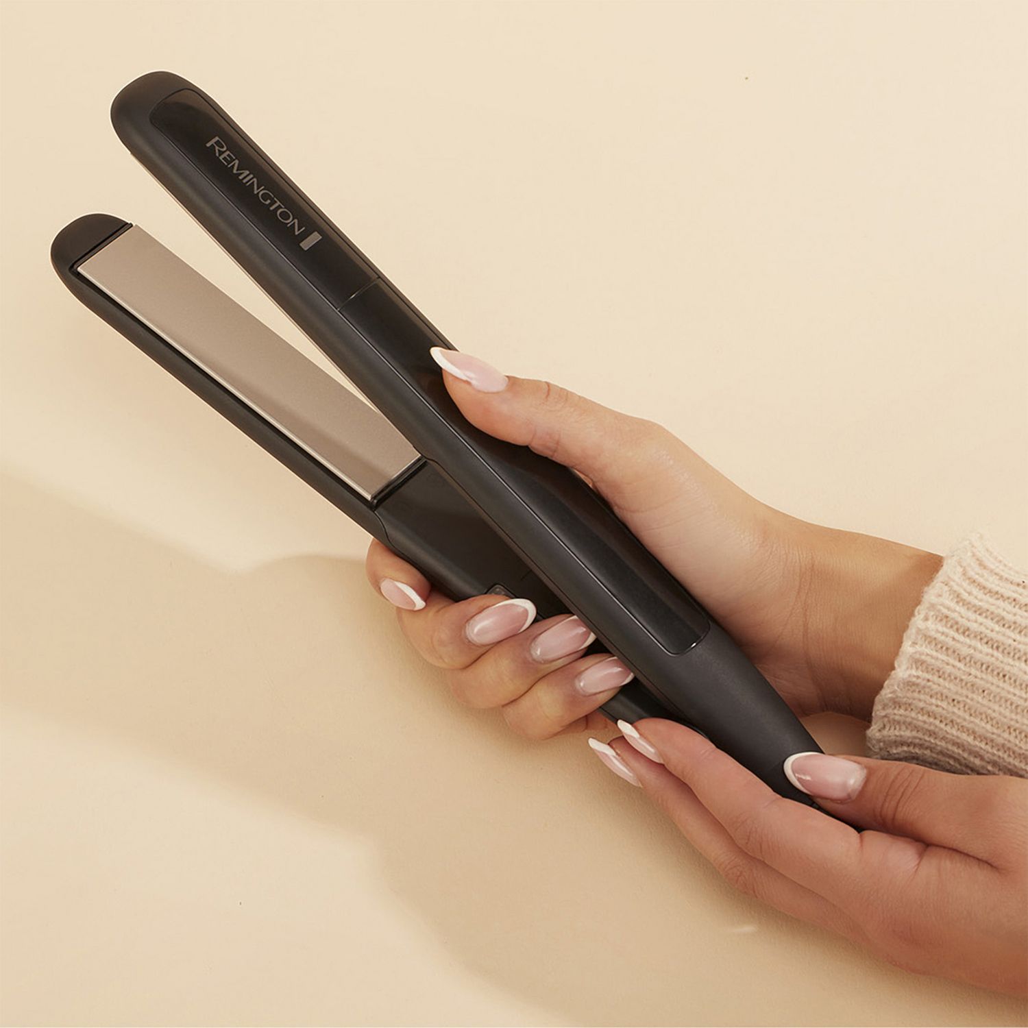 Remington Ceramic Straight 215 Slim straightener, UK version