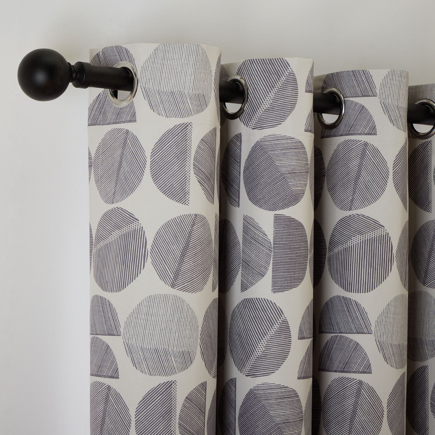 Habitat Geometric Circles Blackout Eyelet Curtains - Grey -168x229cm